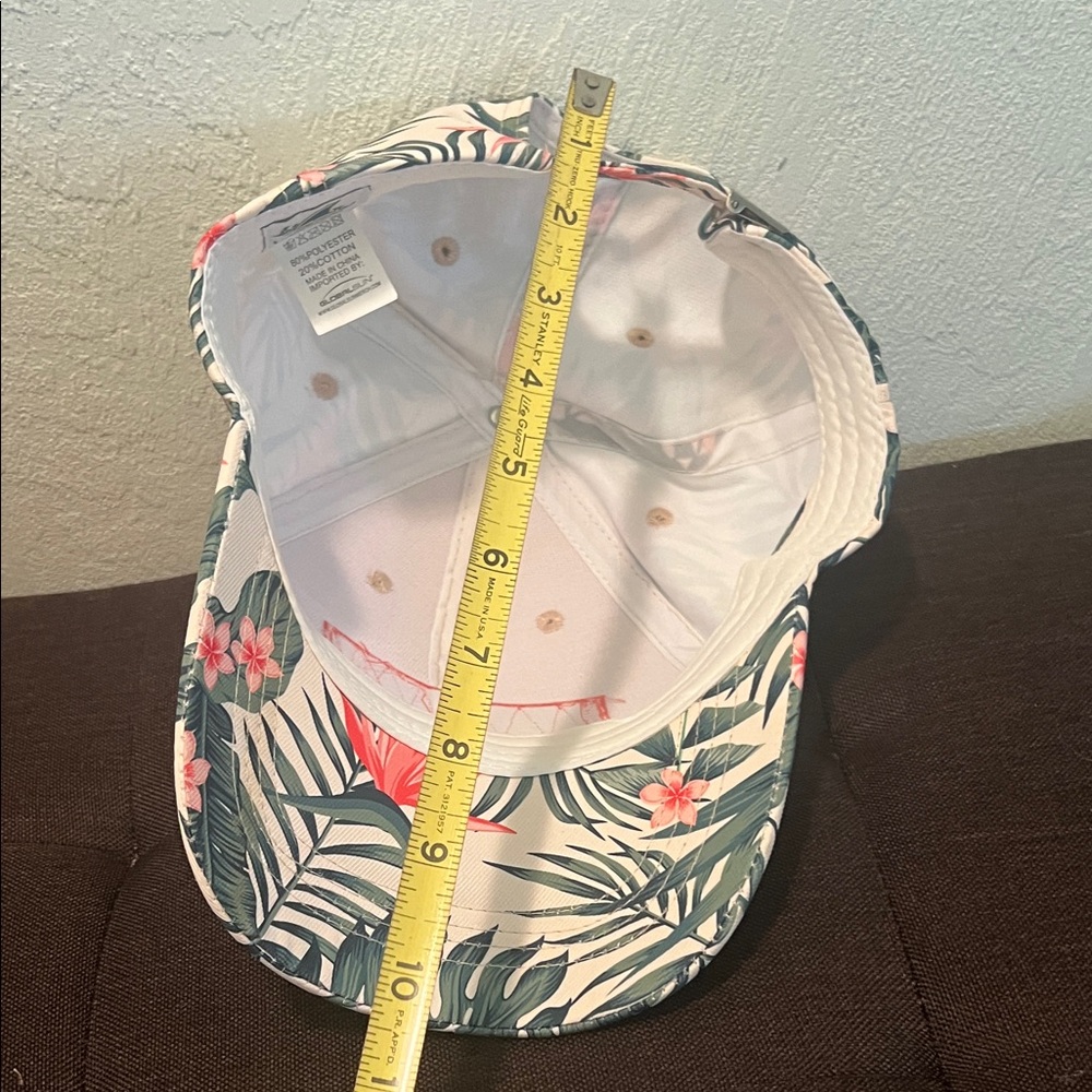 #1590** Unisex’s Landshark Tropical Floral Trucker Hat - Cream & Green - Picture 5 of 7